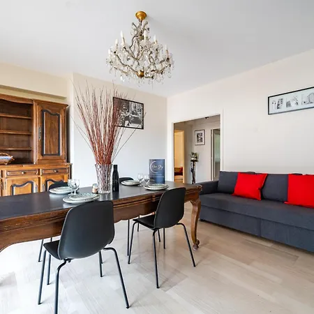 Grand 3 Pieces Calme - - Garage Apartment Nizza